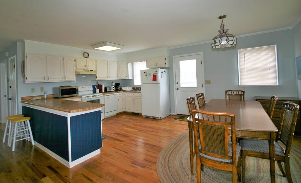 Kitchen-Dining