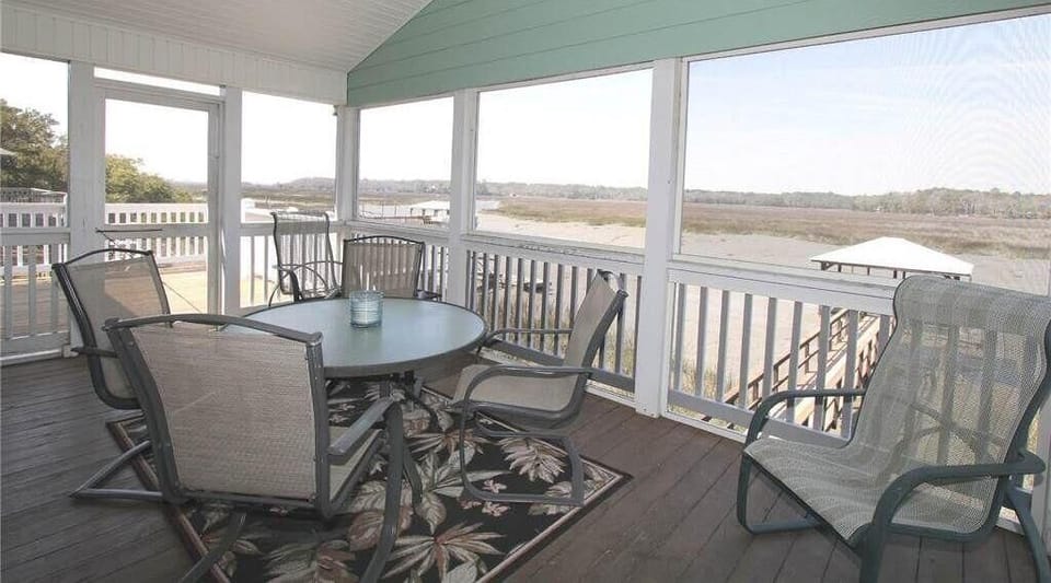 Screened Porch