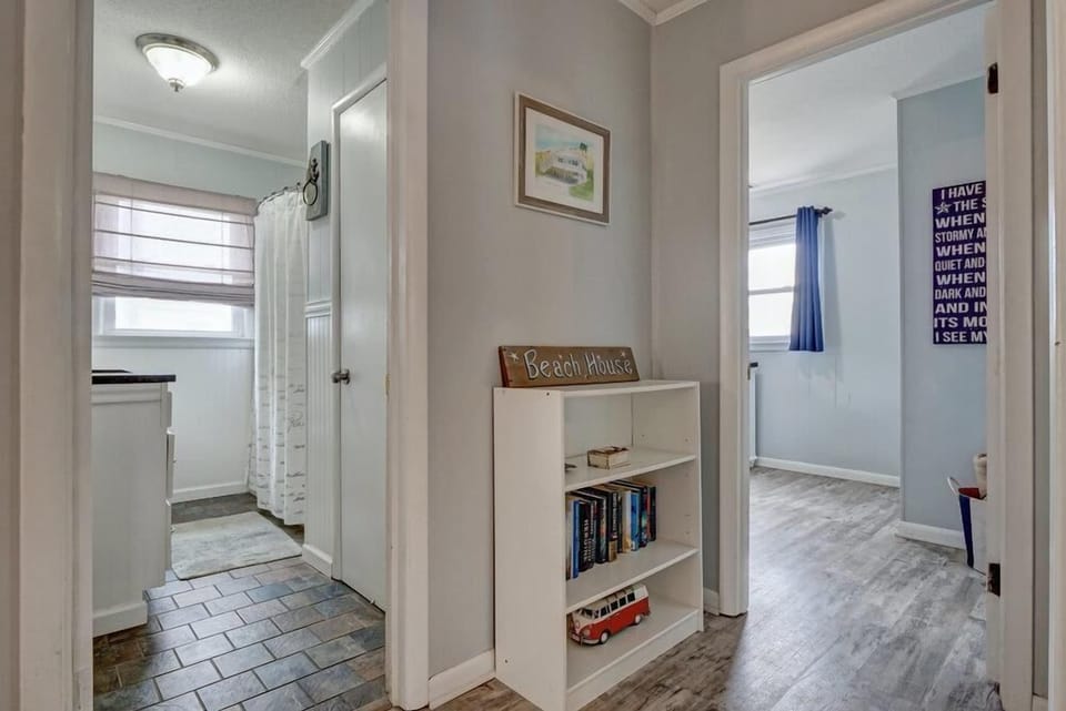 Shared Hallway Bathroom