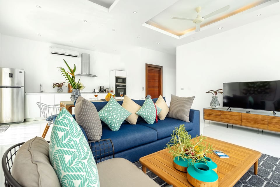 Deluxe Villa, 3 Bedrooms | Living area | Flat-screen TV