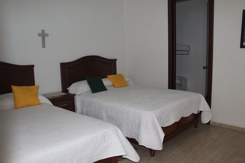 Family Room | WiFi (free)