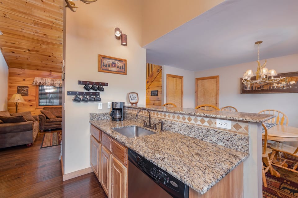 Granite kitchen counter/bar