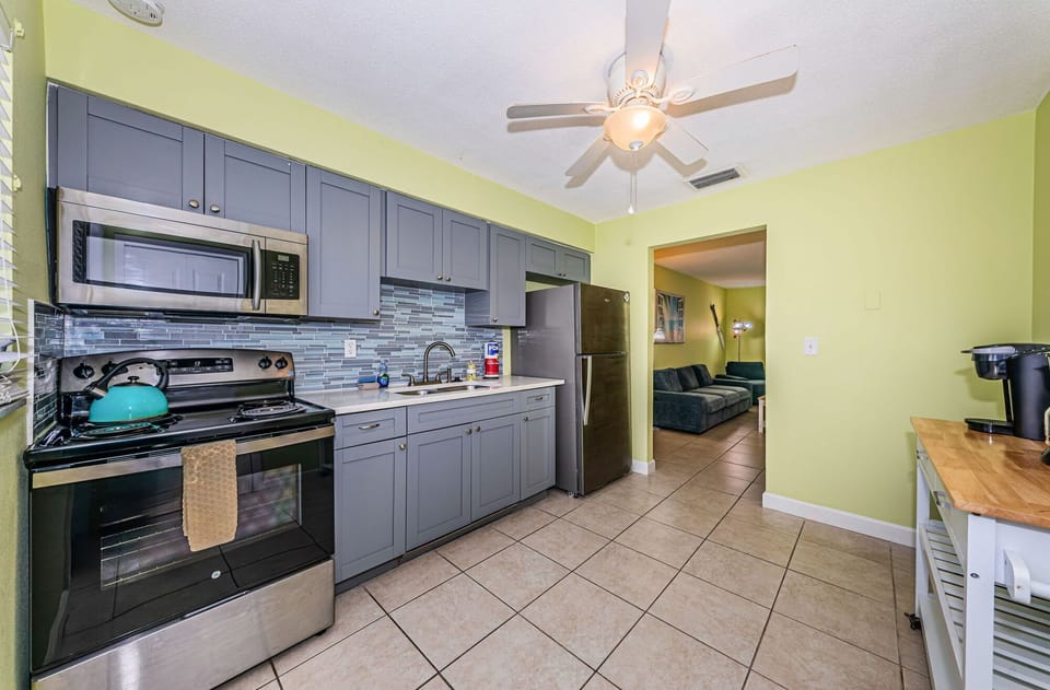17-web-or-mls-Kitchen204-5