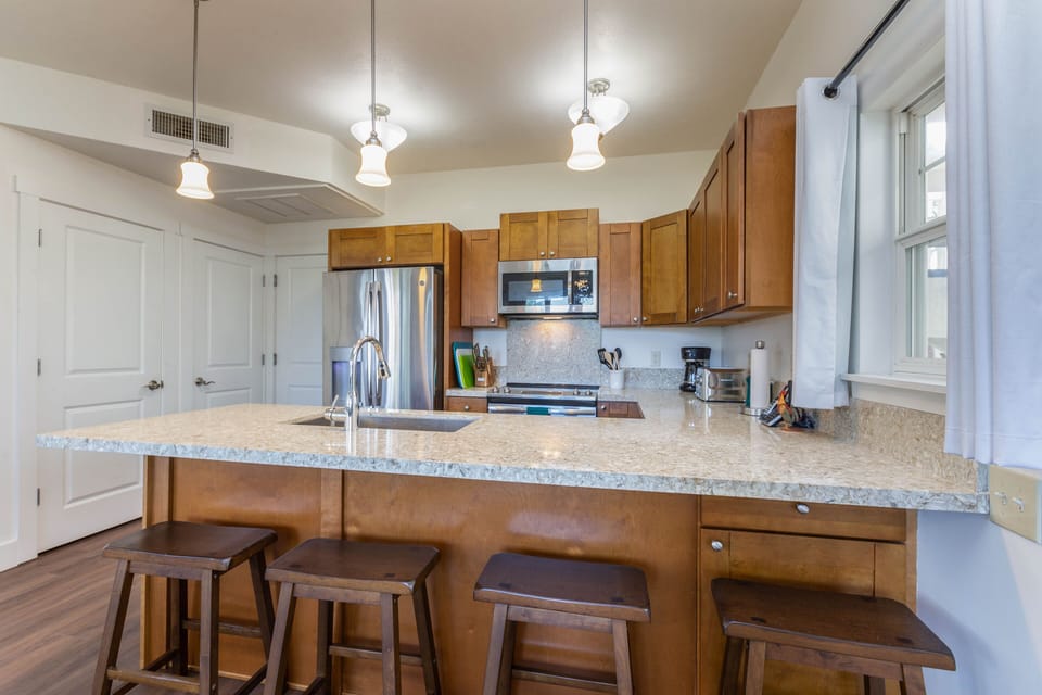 Kitchen Bar