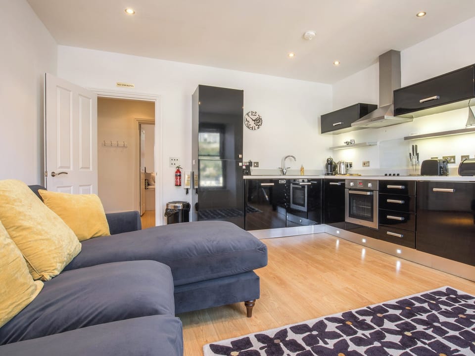 Open plan living space | Water View, Looe