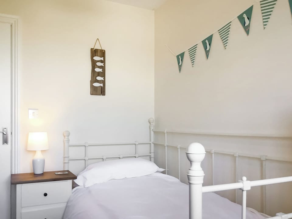 Single bedroom | The Beeches, Warkworth