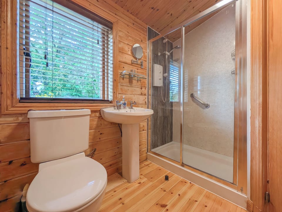 Bathroom | Red Kite Cottage, Black Isle