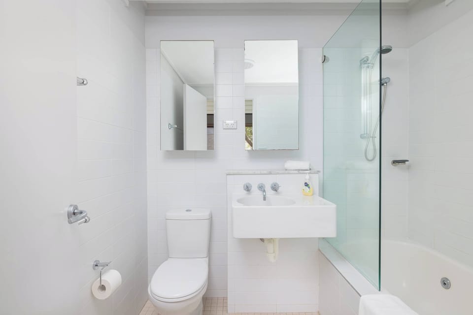 Master ensuite with bath and shower over bath