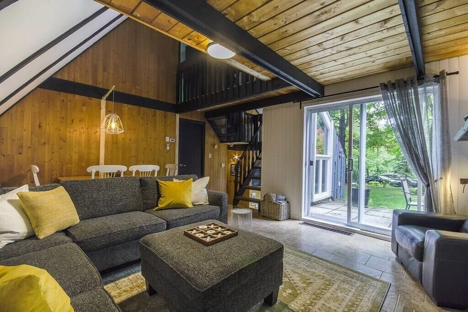 Living room (2)