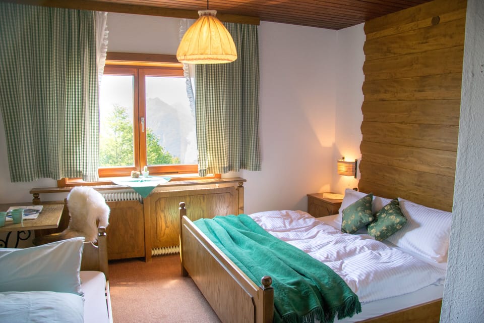 Premium Triple Room | Cribs/infant beds, free WiFi, bed sheets