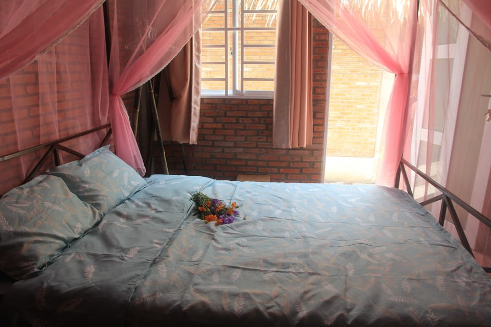 Family Room | Free WiFi, bed sheets
