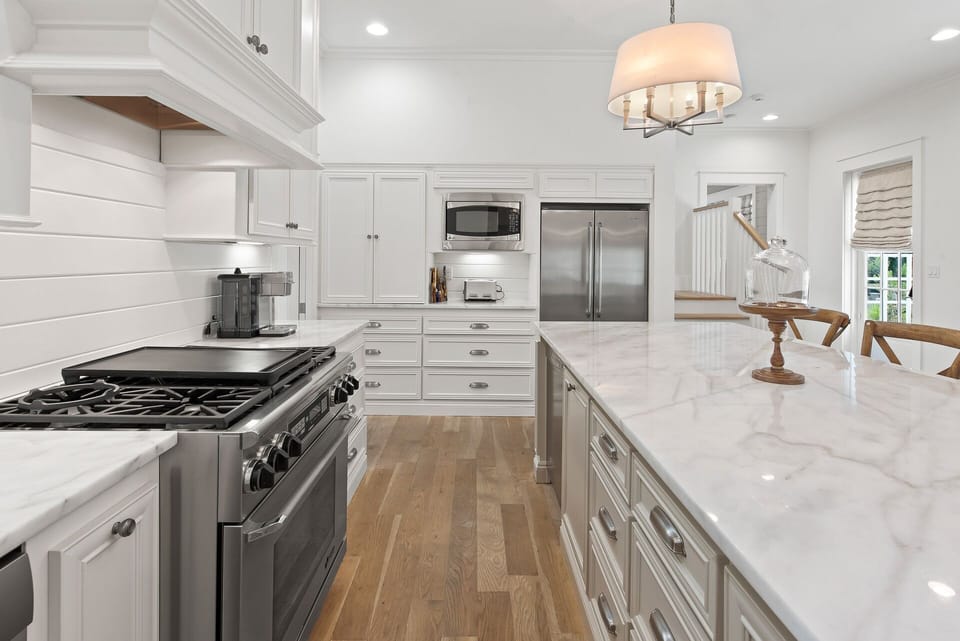 First Floor: Kitchen