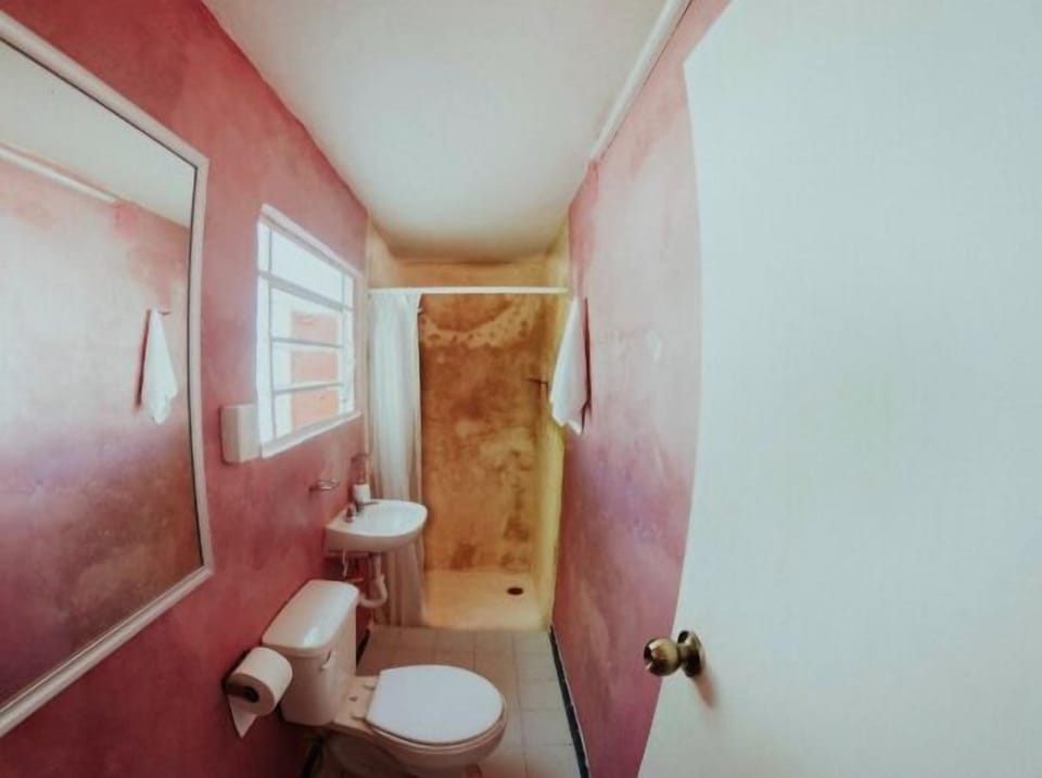 City Room, 1 Bedroom | Laptop workspace, soundproofing, WiFi (free), bed sheets