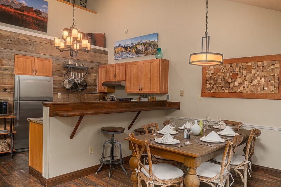 Kitchen - Lulu6P - Vivid Vacation Rentals Telluride - Kitchen