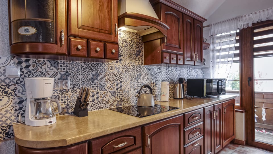 Apartment (47A) | Private kitchen | Fridge, microwave, stovetop, dishwasher
