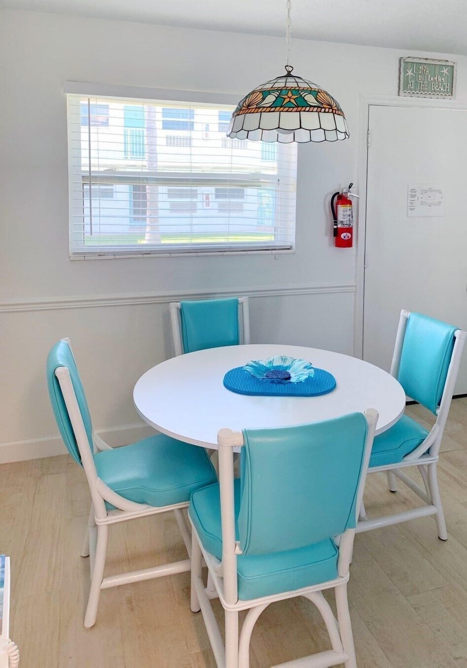 e176b90f-3cf2-4533-a5e4-19997bd2fbf4