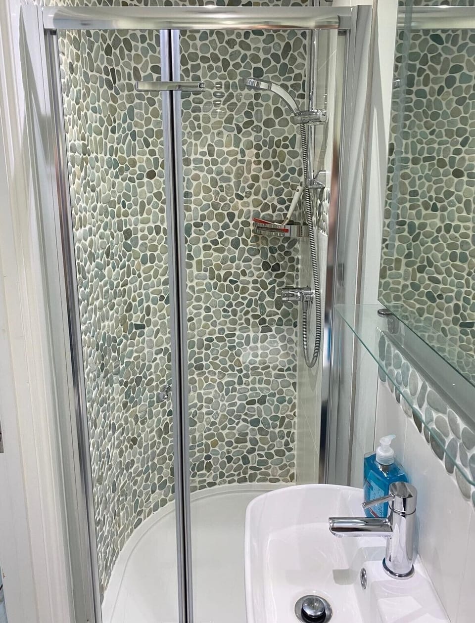 En-suite shower room