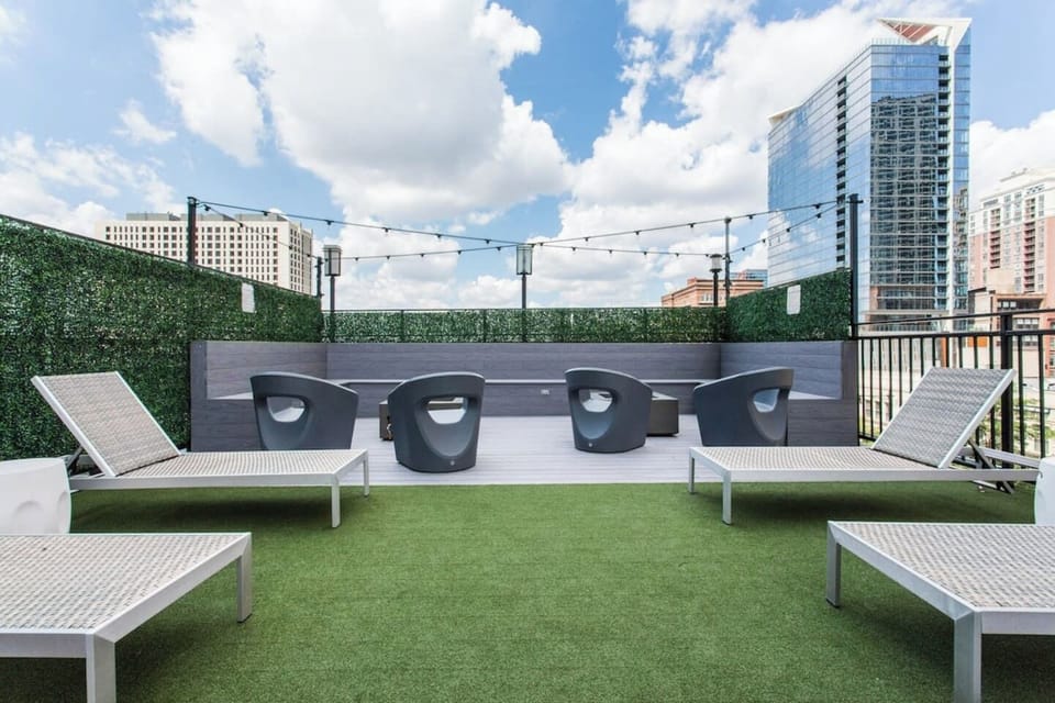 Different scenic view of shared outdoor patio on the 3rd floor.