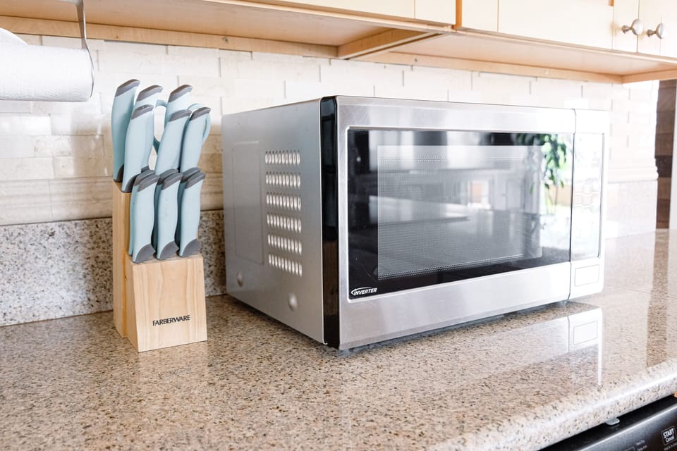 Microwave