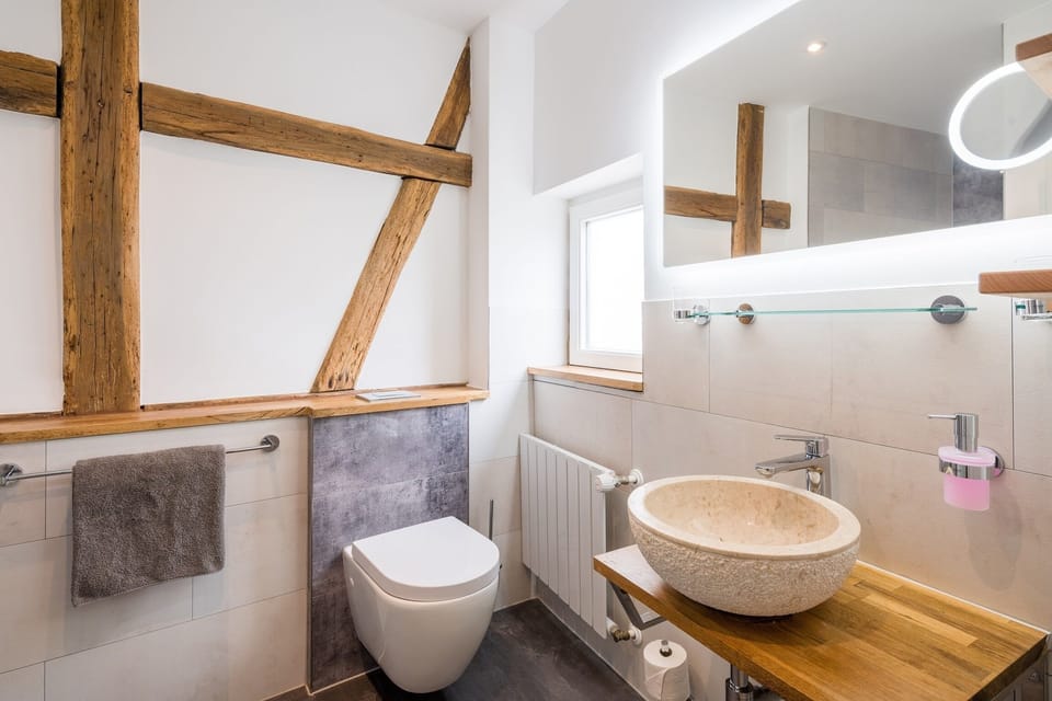 Double Room | Bathroom | Shower, hair dryer, towels