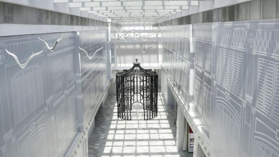 Shopping mall