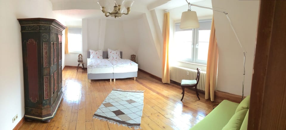 Apartment, 2 Bedrooms | 2 bedrooms, desk, free WiFi