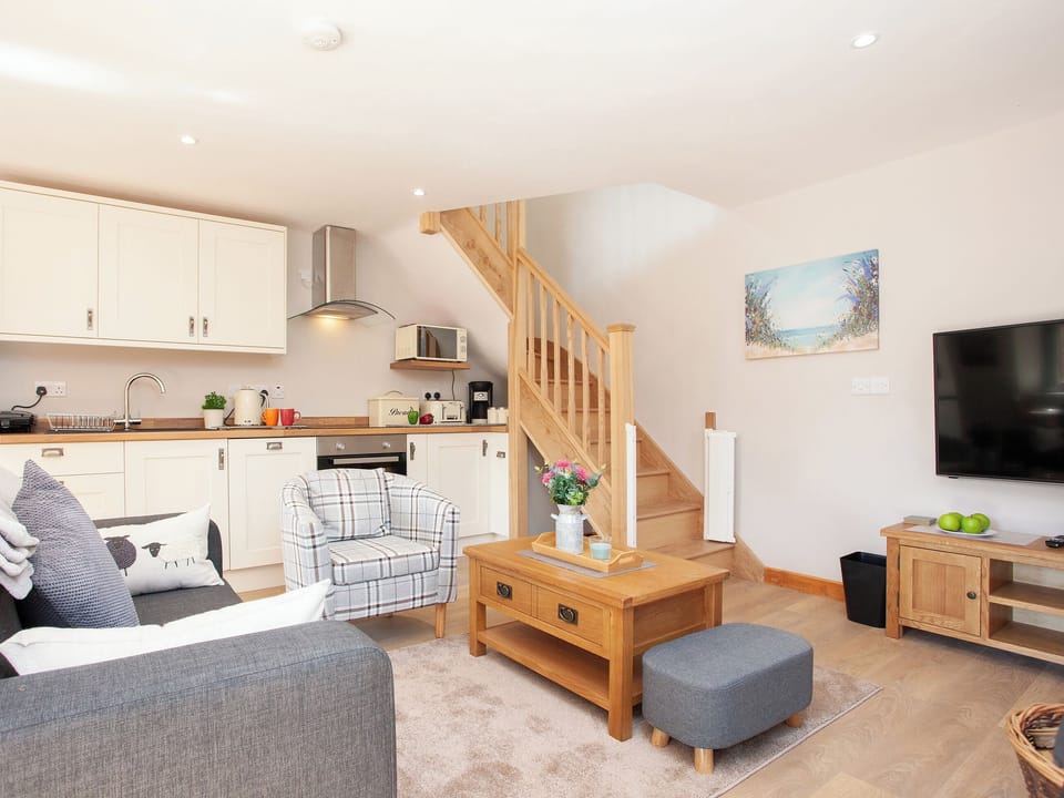 Living area | Poppy Cottage - Manor Farm, Locking, near Weston-Super-Mare