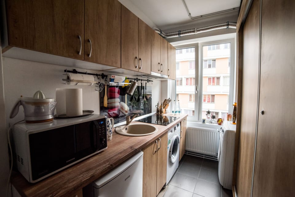 Comfort Triple Room | Shared kitchen | Shared fridge, shared microwave