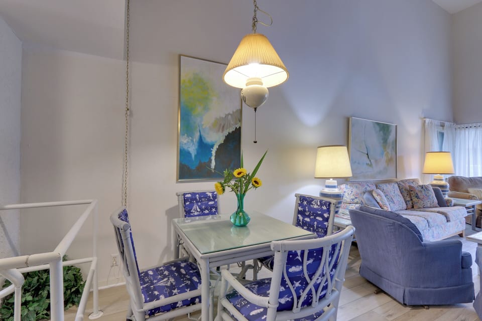 Kitchen Table | Board Games | Main Level