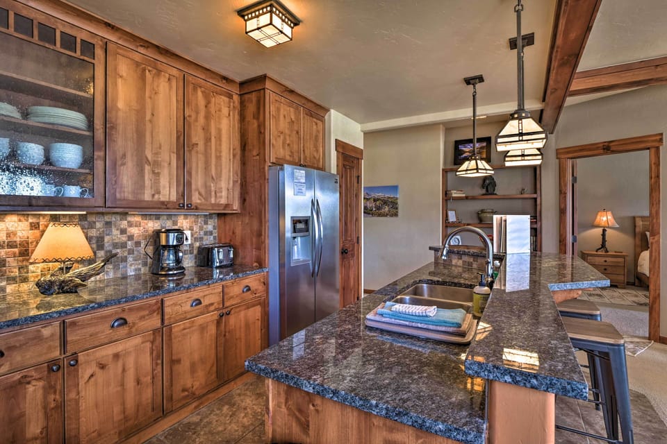 Kitchen | Fully Equipped