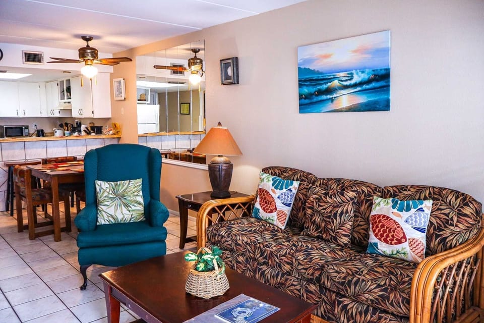 Condo, 2 Bedrooms | Living area | TV