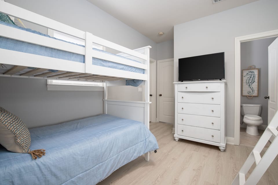 2nd Floor with 2 sets of Twin over Twin Bunk Beds