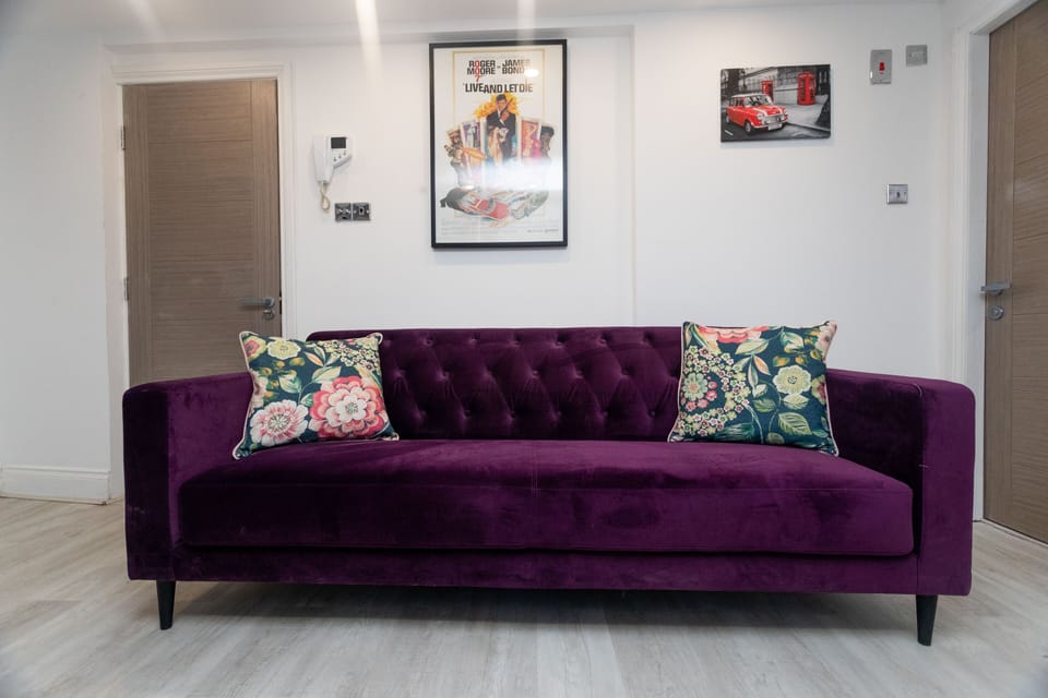 Luxury Apartment, Ensuite (1 bedroom Luxury Apartmen) | Lounge