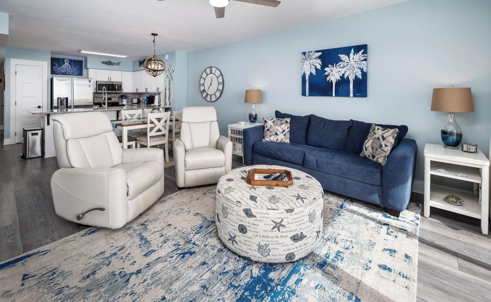 Island Princess #510 Living Room