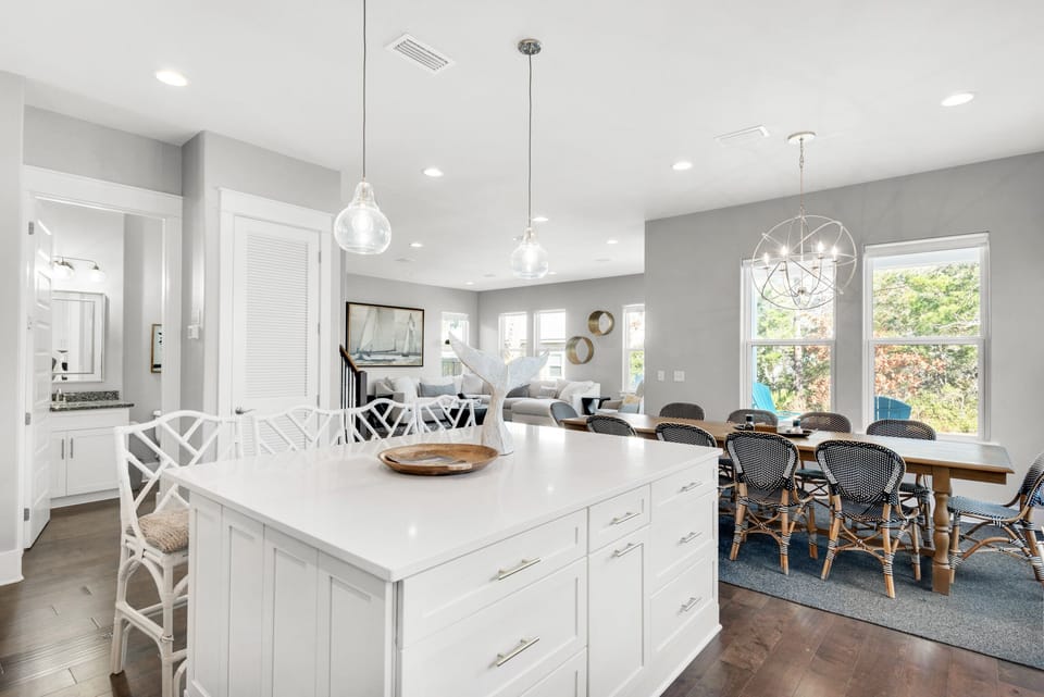 Kitchen with a large island