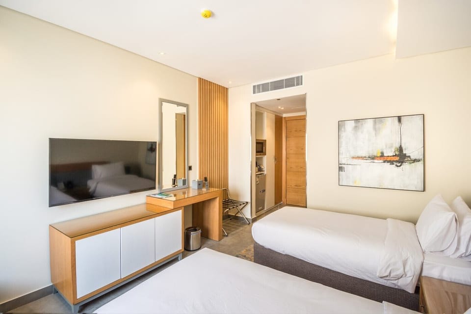 Standard Twin Room | In-room safe, soundproofing, free WiFi, bed sheets