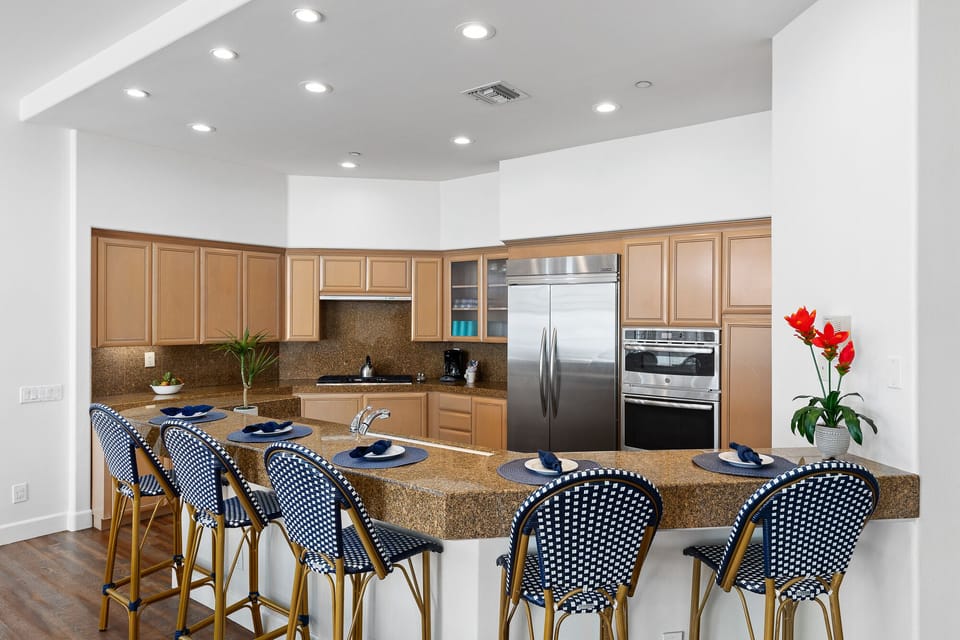 919 Kitchen 2