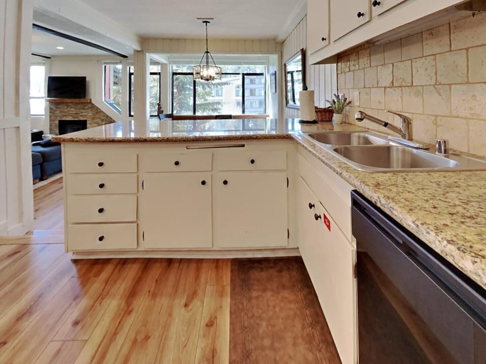 Spacious and Upgraded Kitchen