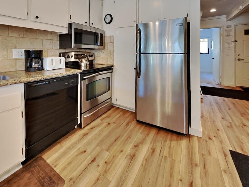 Spacious and Upgraded Kitchen