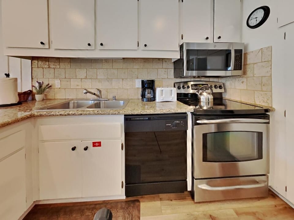 Spacious and Upgraded Kitchen