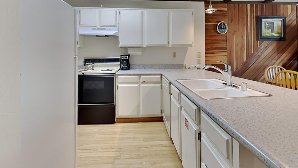 Indoors, Kitchen, Sink, Sink Faucet, Chair