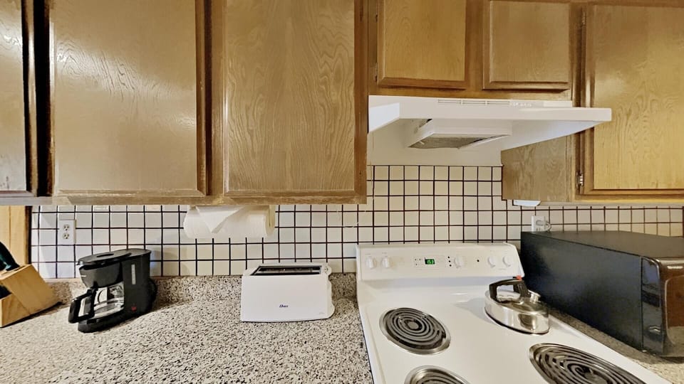 Indoors, Room, Kitchen, Oven, Furniture