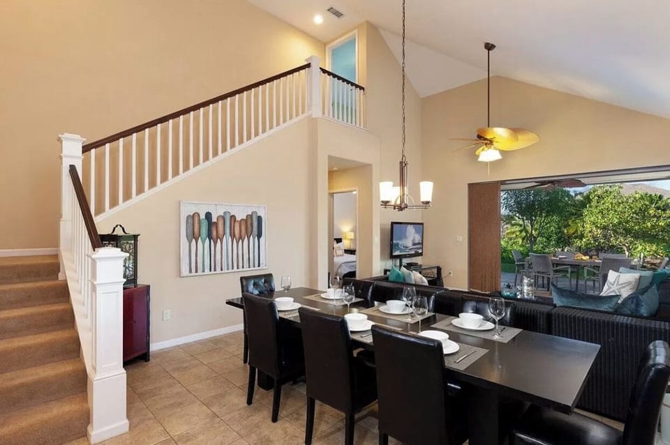 Dining and family room areas