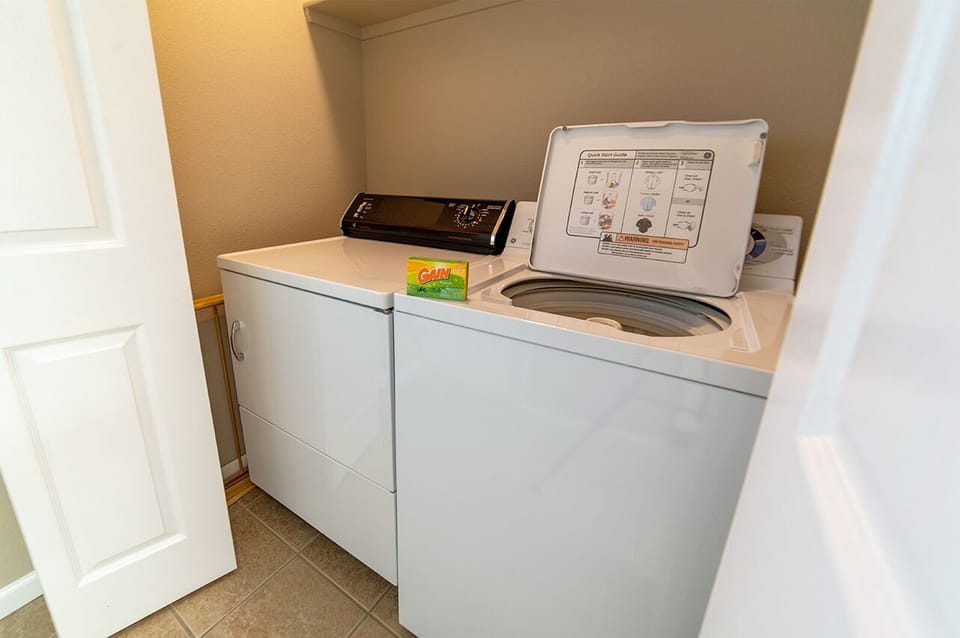 In-unit Washer/Dryer