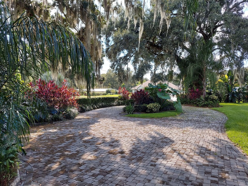 Landscaped Drive