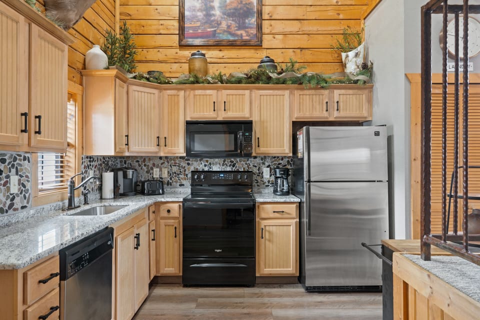 Recent updates-granite countertops, Keurig and regular coffepot