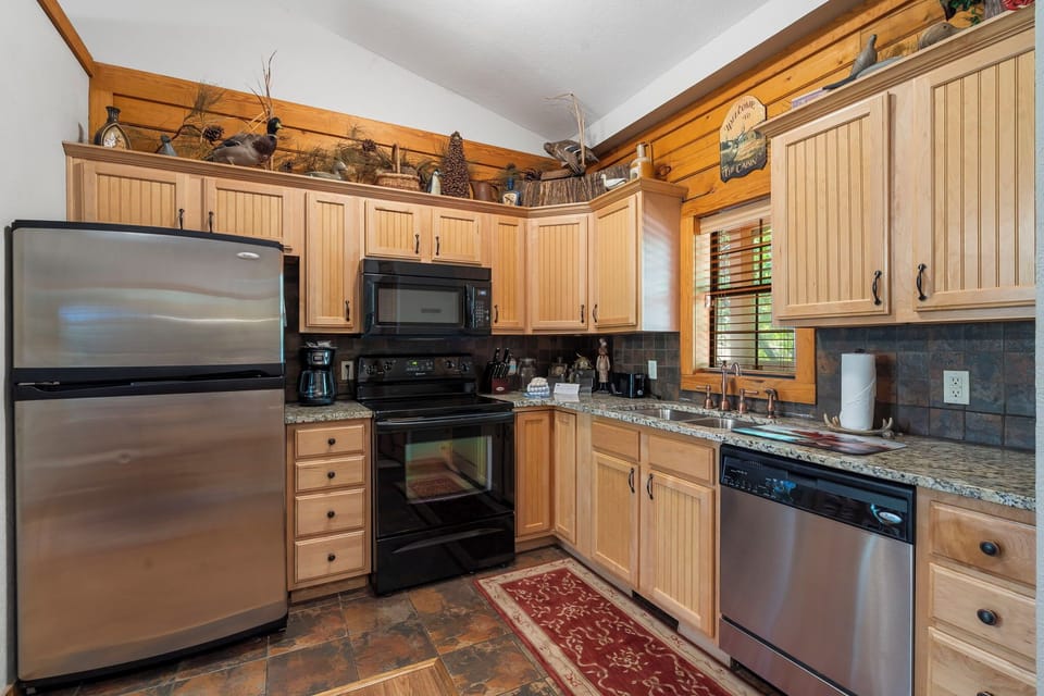 Full Kitchen