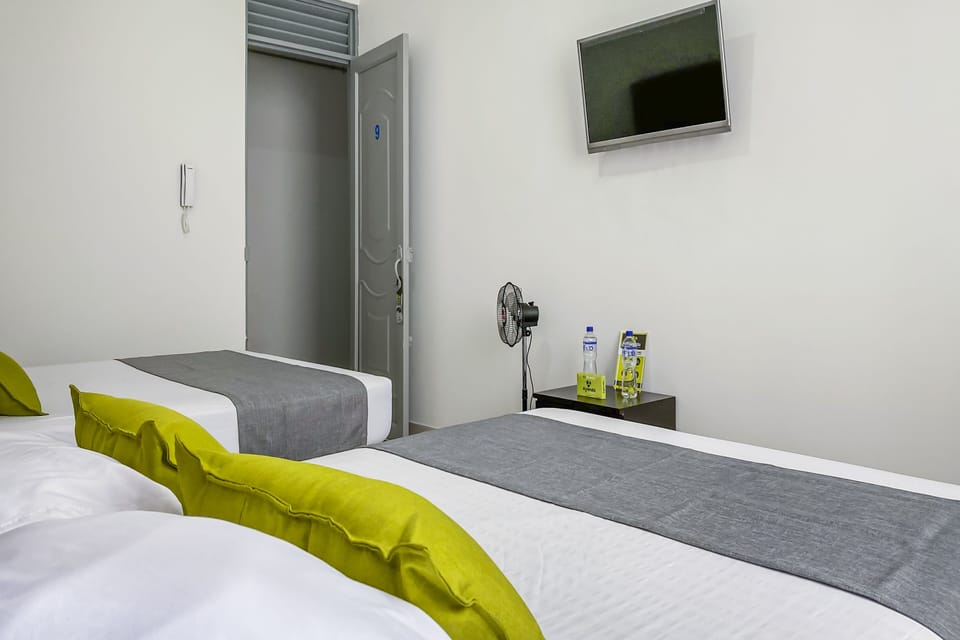 Quadruple Room | Free WiFi, bed sheets