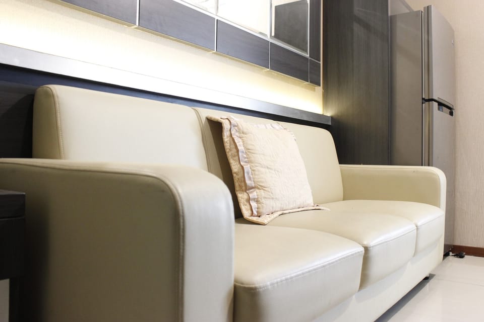 Room | Living room | TV