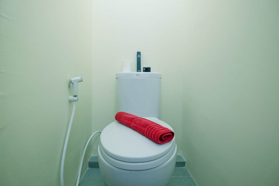 Room | Bathroom | Shower, towels